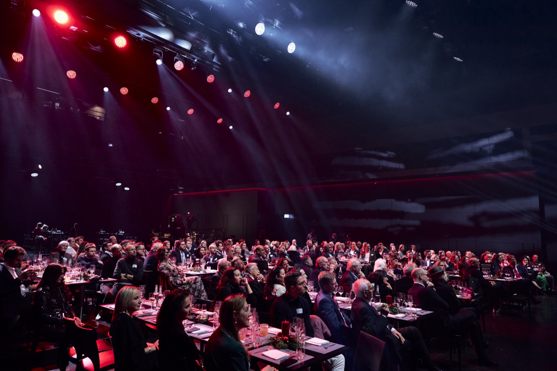 Saal der BMW Welt bei der Preisverleihung